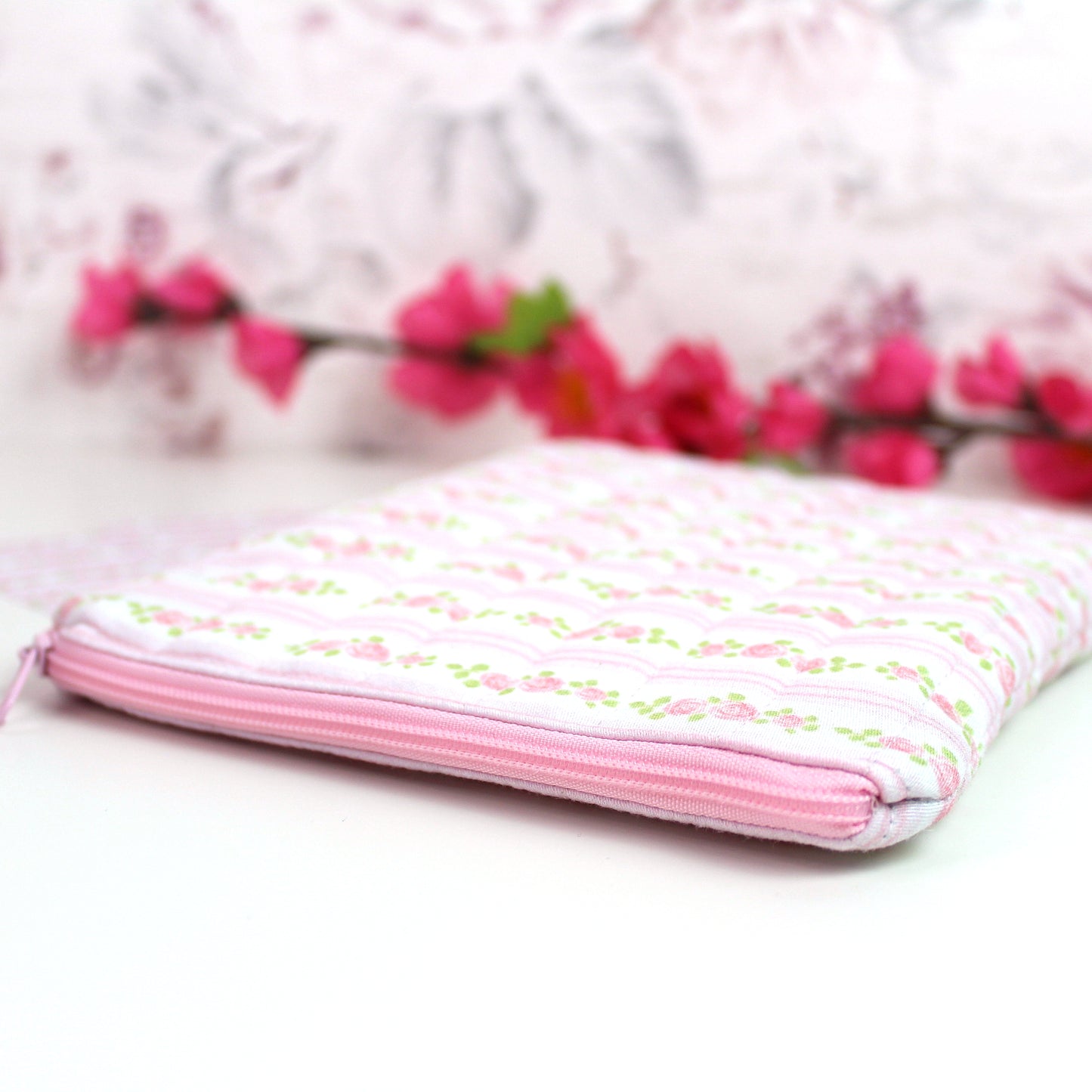 E-Reader Hülle - Rosen rosa-weiß - passend für Kindle, Tolino, Kobo