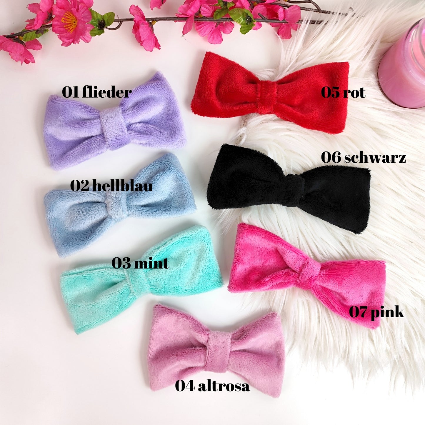 Personalisiertes Geist Kuscheltier mit Schleife - mit Wunschtext bestickbar- Schleifenfarbe wählbar